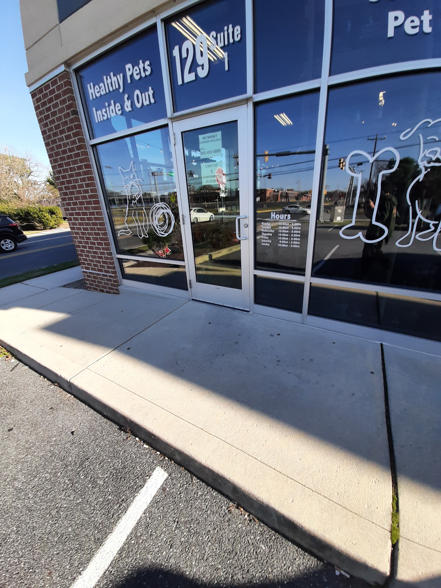 Yarn & Bone Pet Supply Company - Camden, DE