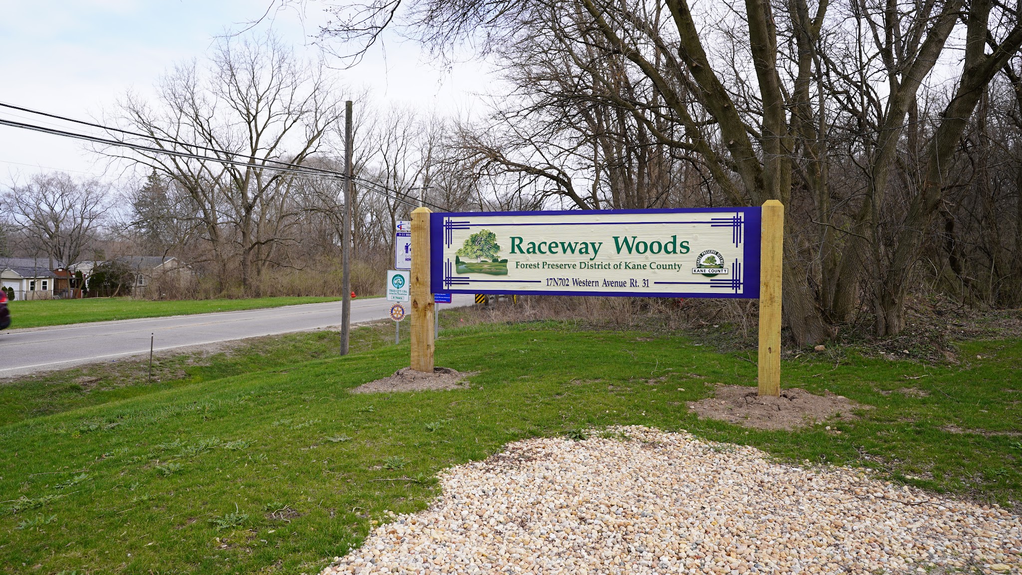 Raceway Woods East Parking Area - Carpentersville, IL