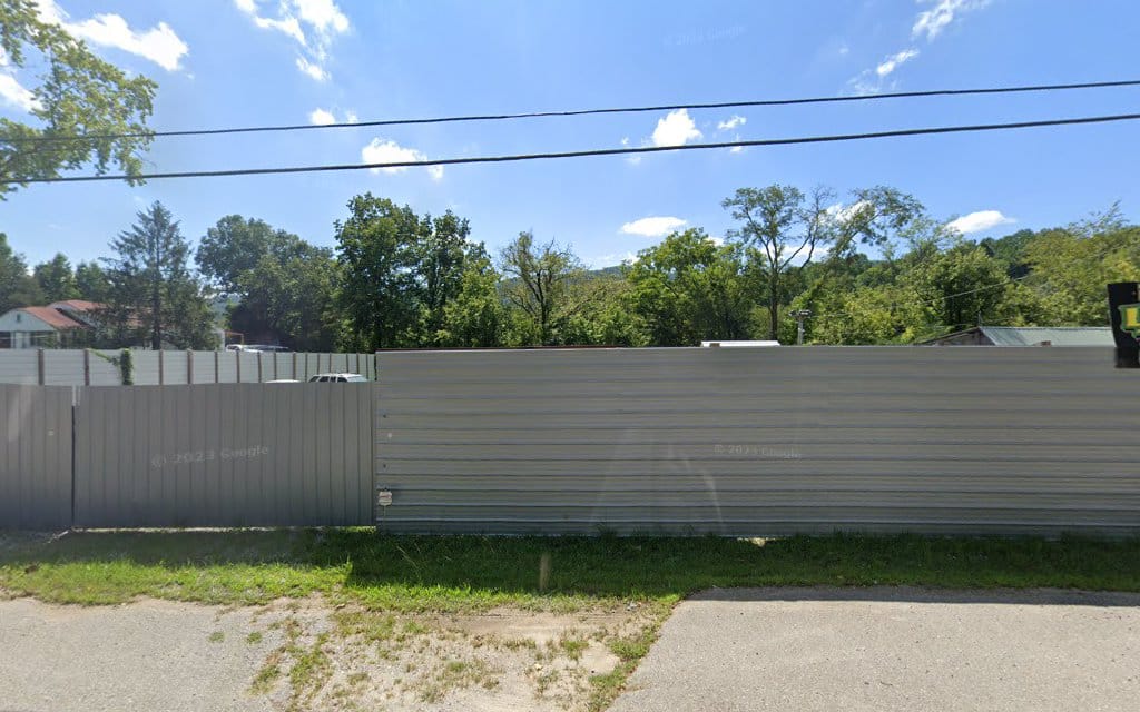 Rocky Top Campground & Rentals - Caryville, TN