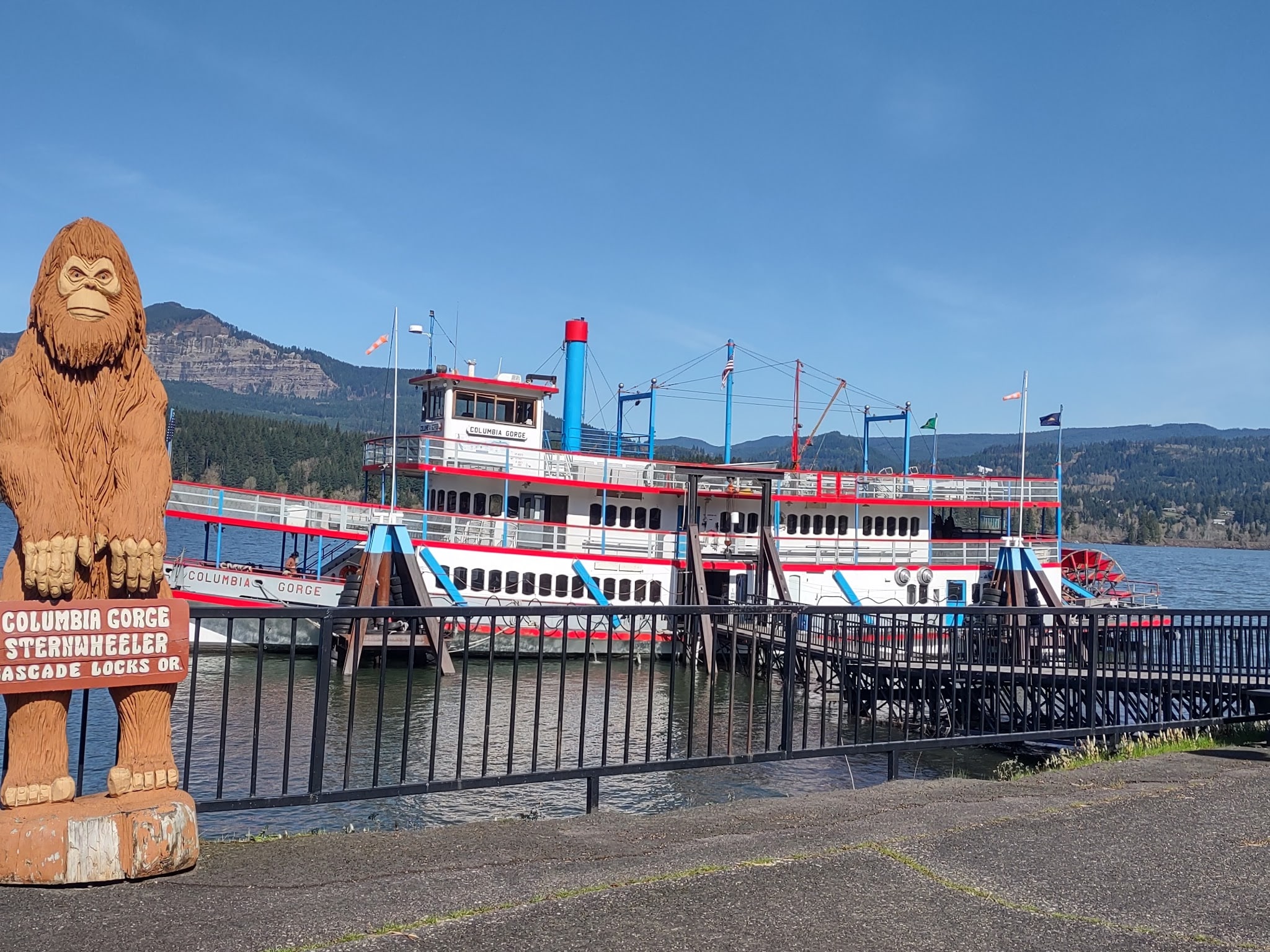 Cascade Locks Marine Park - Cascade Locks, OR