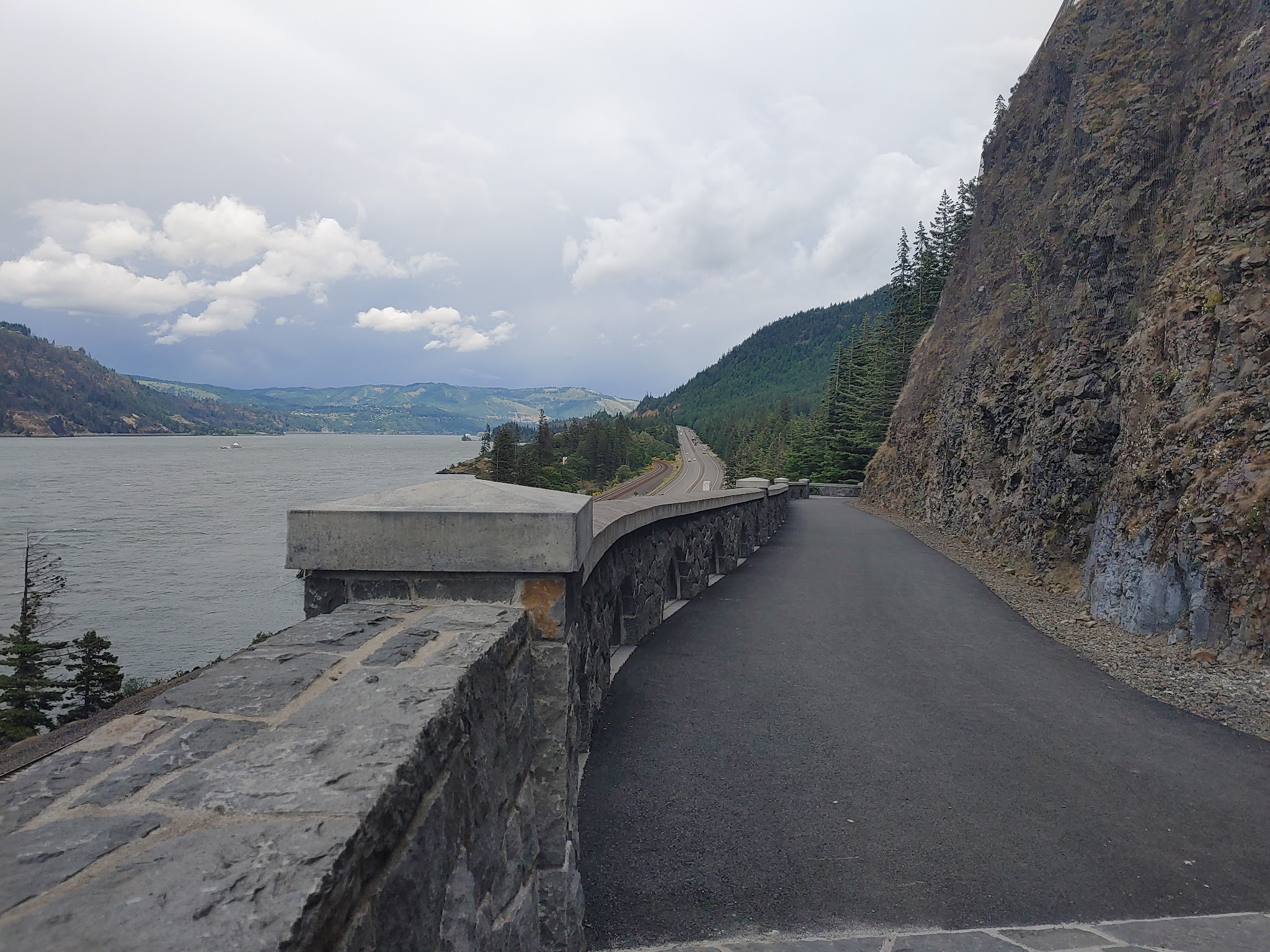 Mitchell Point Tunnel - Cascade Locks, OR