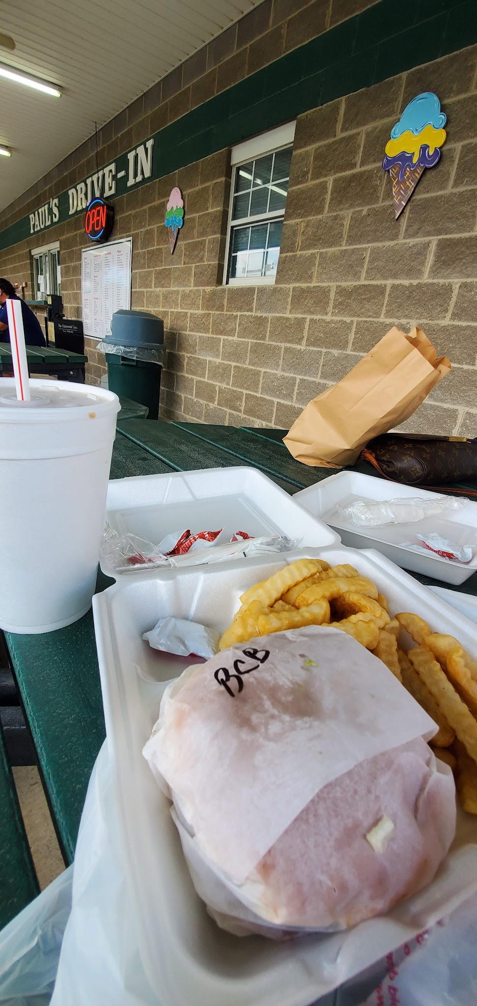 Paul's Drive-In - Chatsworth, GA