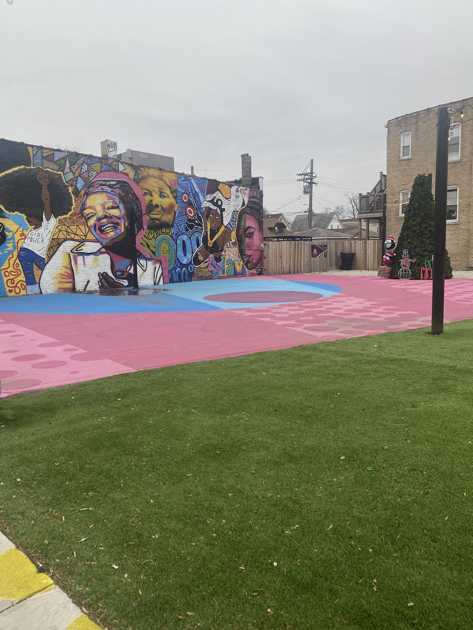 POPCourts! Community Plaza - Chicago, IL