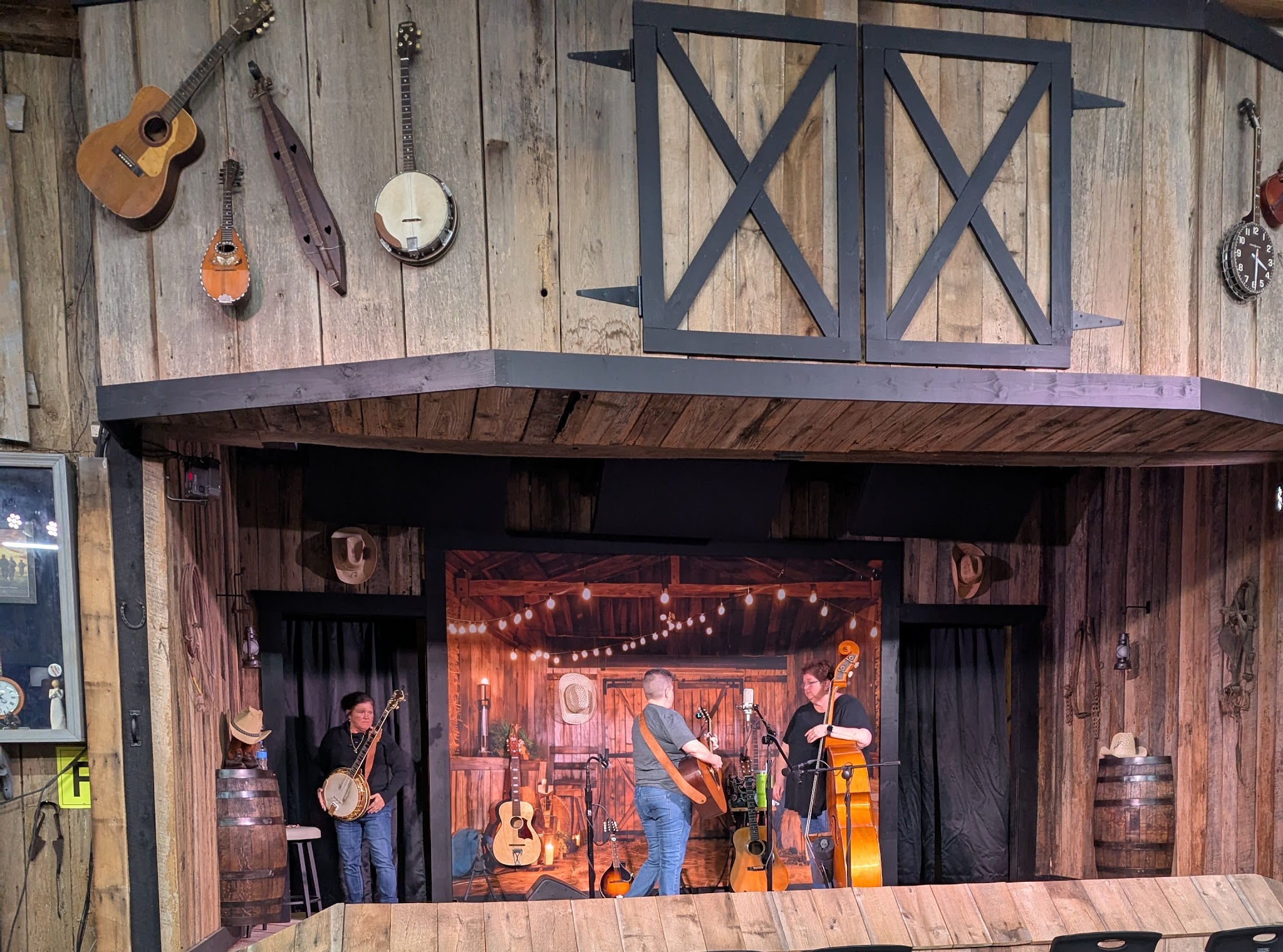 Meadowgreen Music Park - Clay City, KY