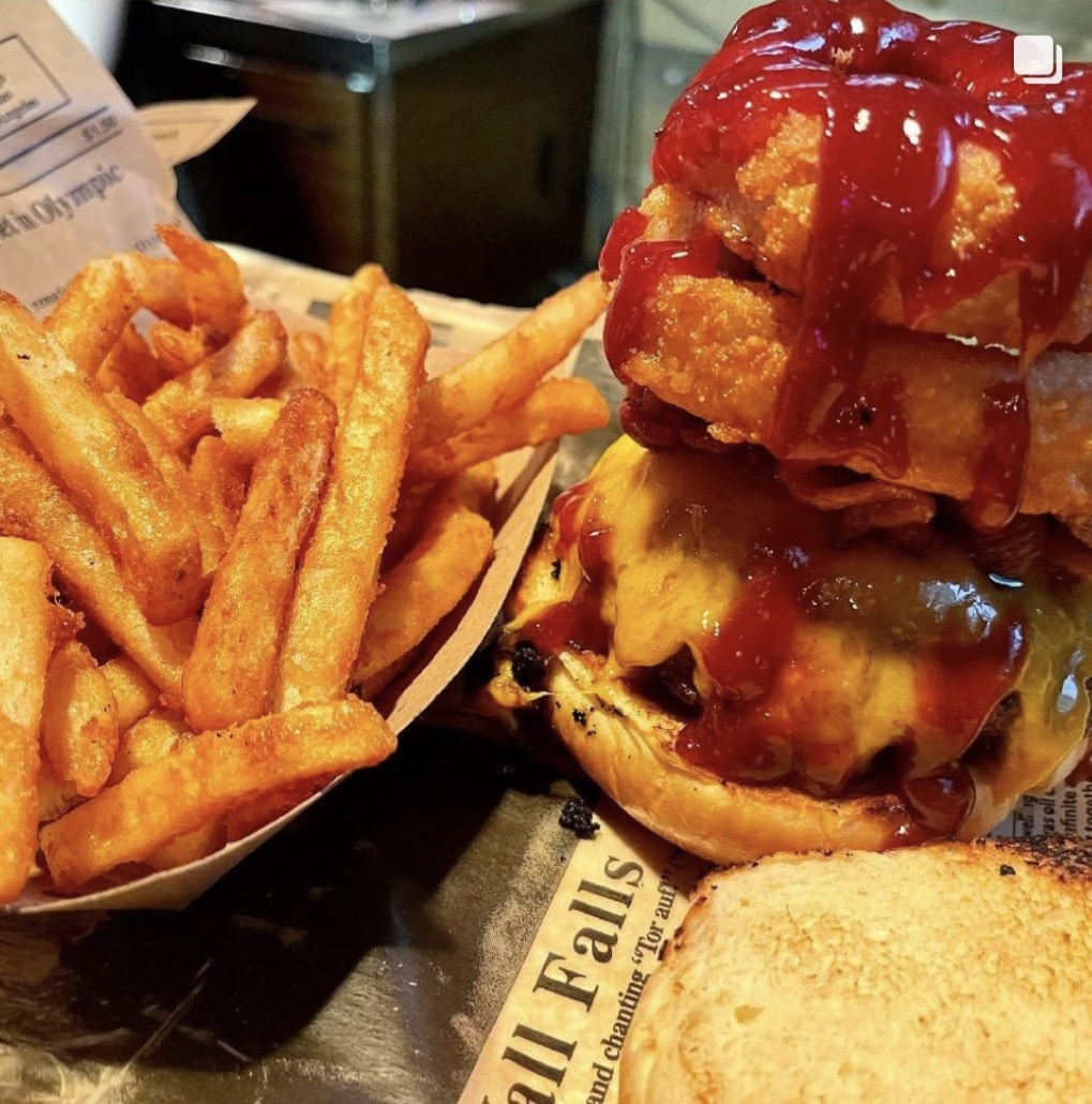 Blackbird Pub & Restaurant - Cliffside Park, NJ