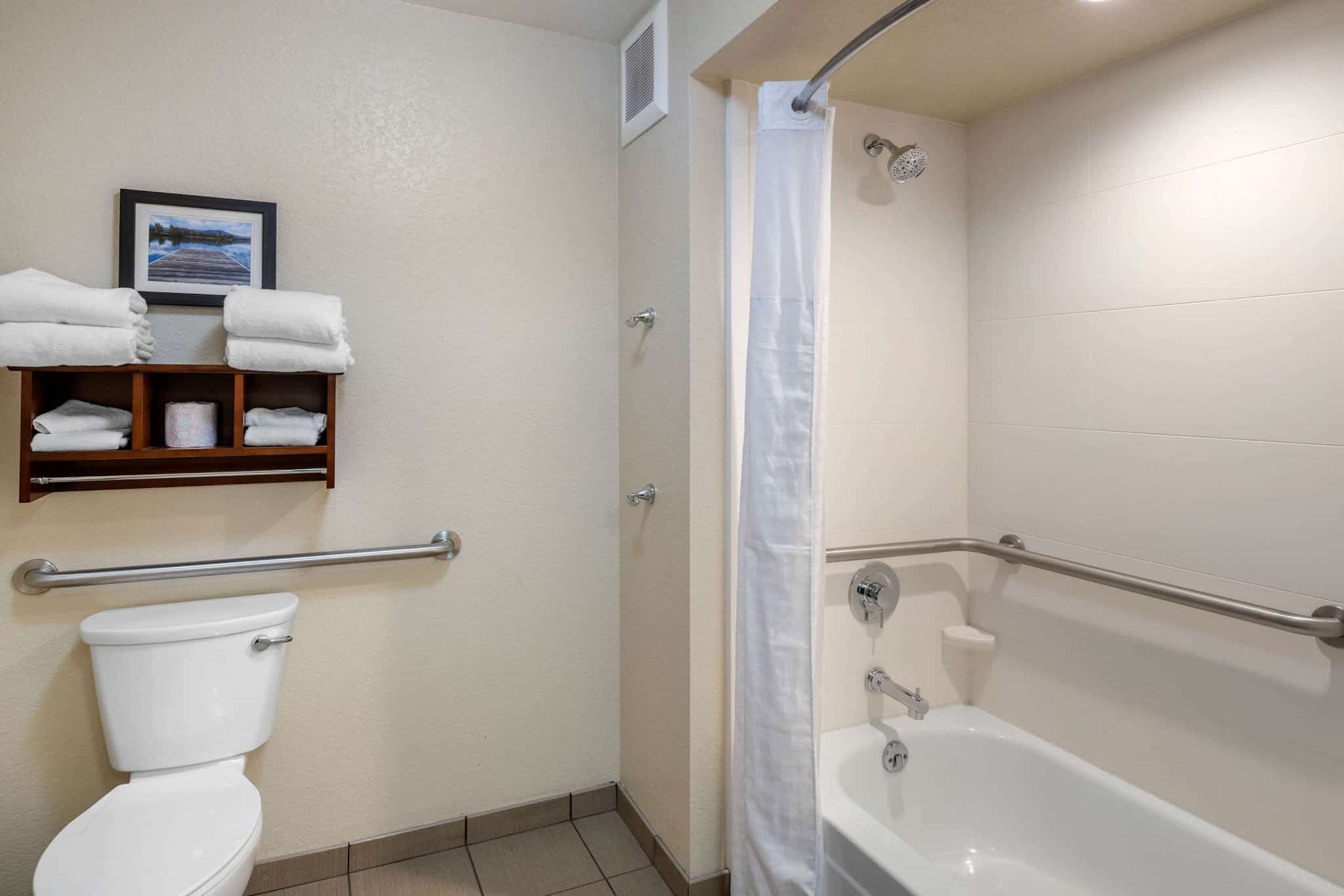 Comfort Inn & Suites Coeur d'Alene - Coeur d'Alene, ID
