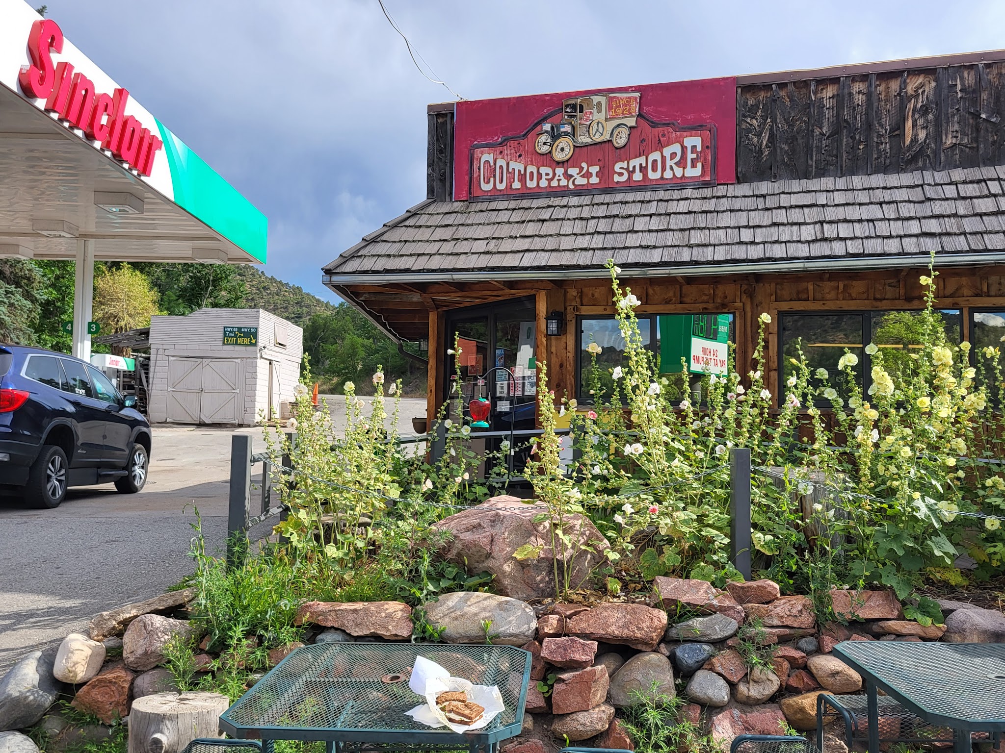 Cotopaxi Store - Cotopaxi, CO