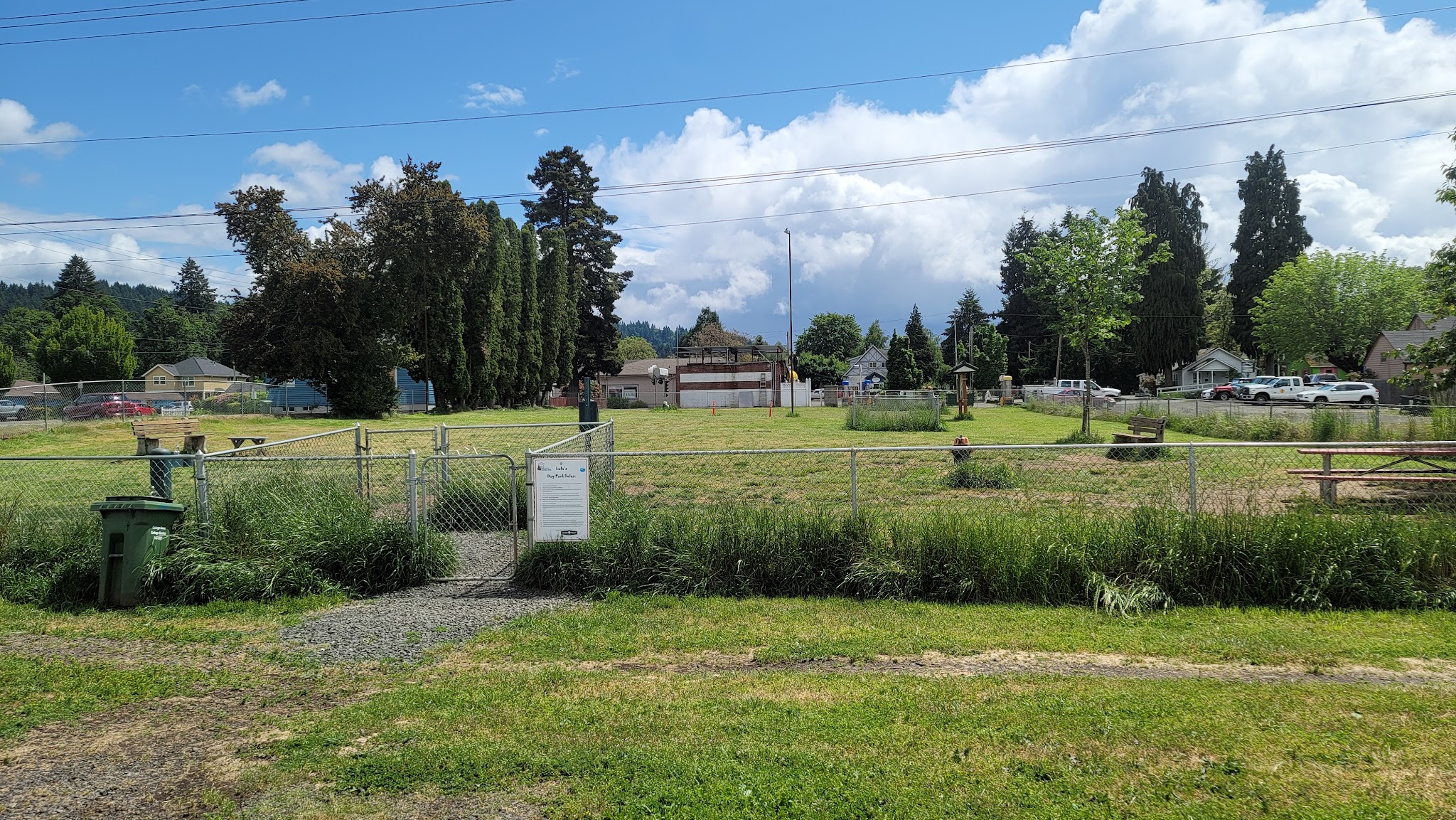 Lulu's Dog Park - Cottage Grove, OR