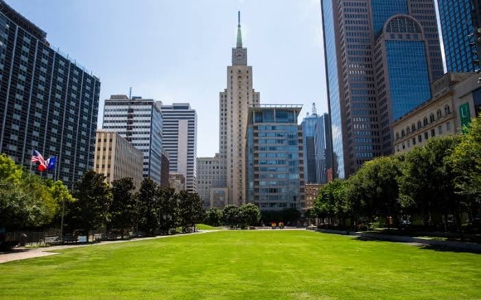 Main Street Garden Park - Dallas, TX