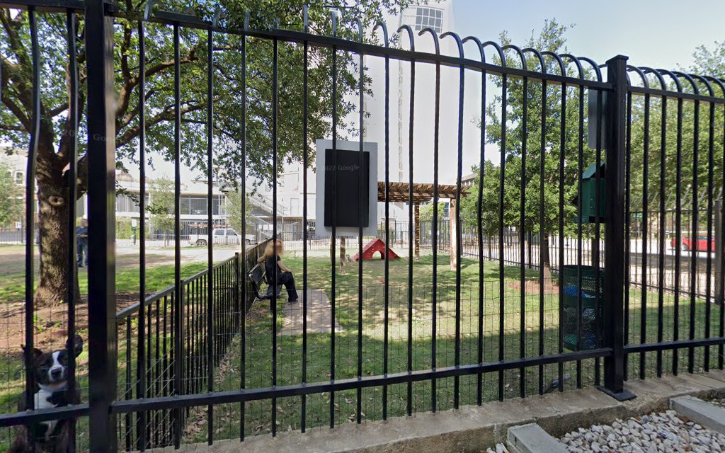 The Cedars Bark Park - Dallas, TX