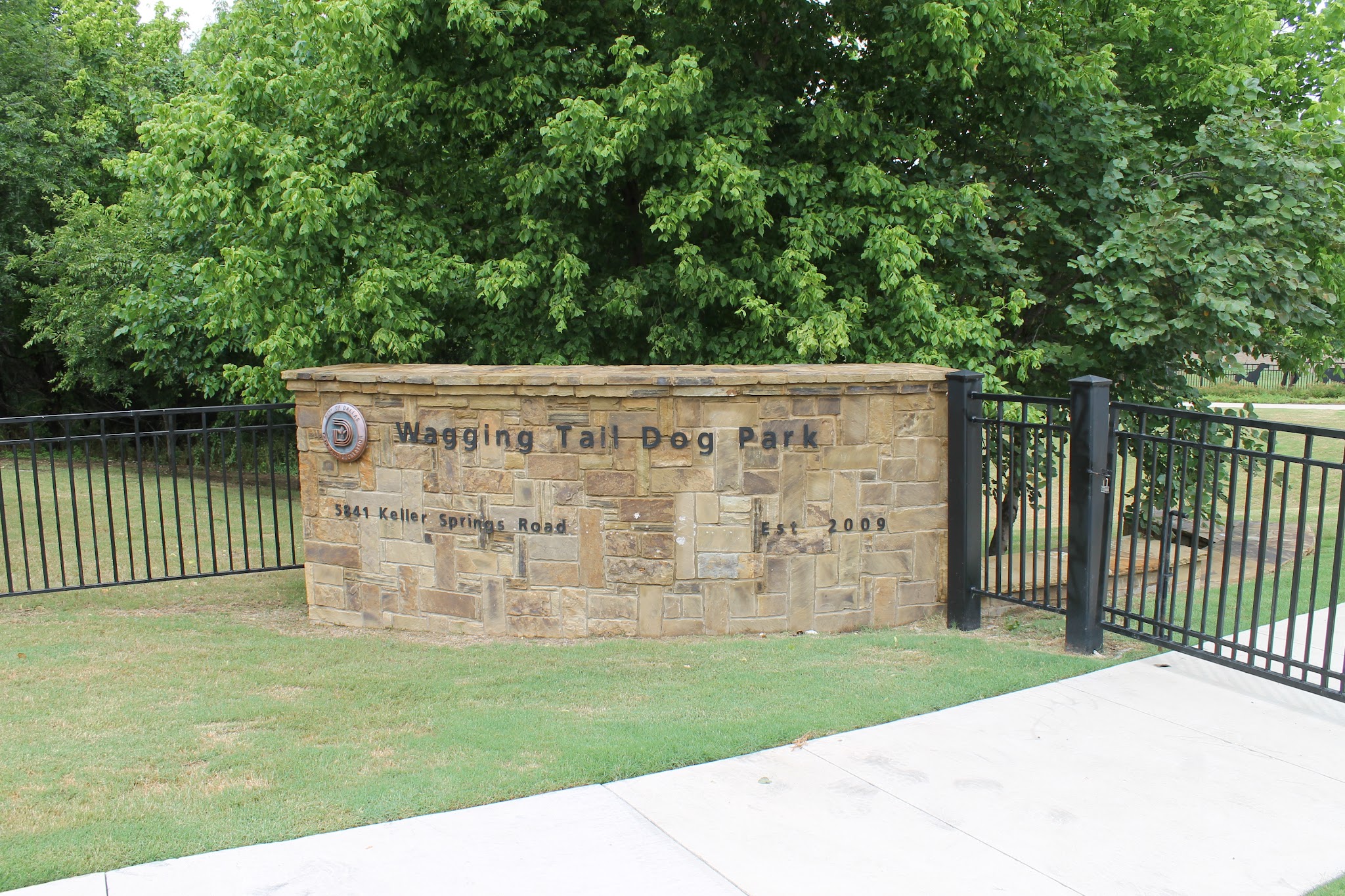 Wagging Tail Dog Park - Dallas, TX