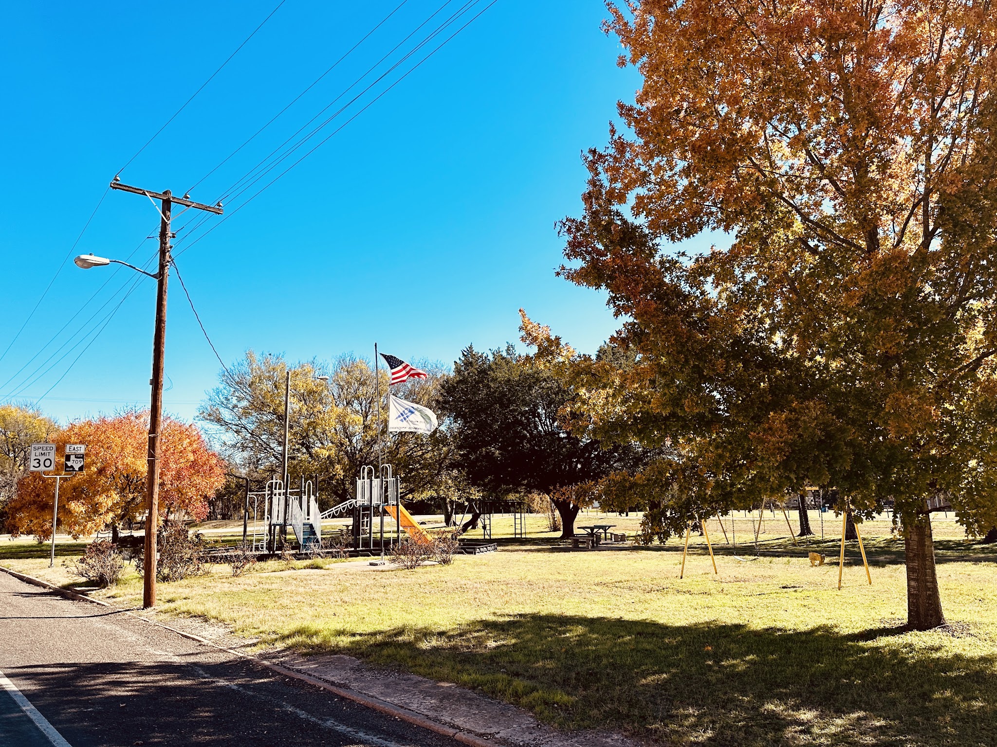 Dawson City Park - Dawson, TX