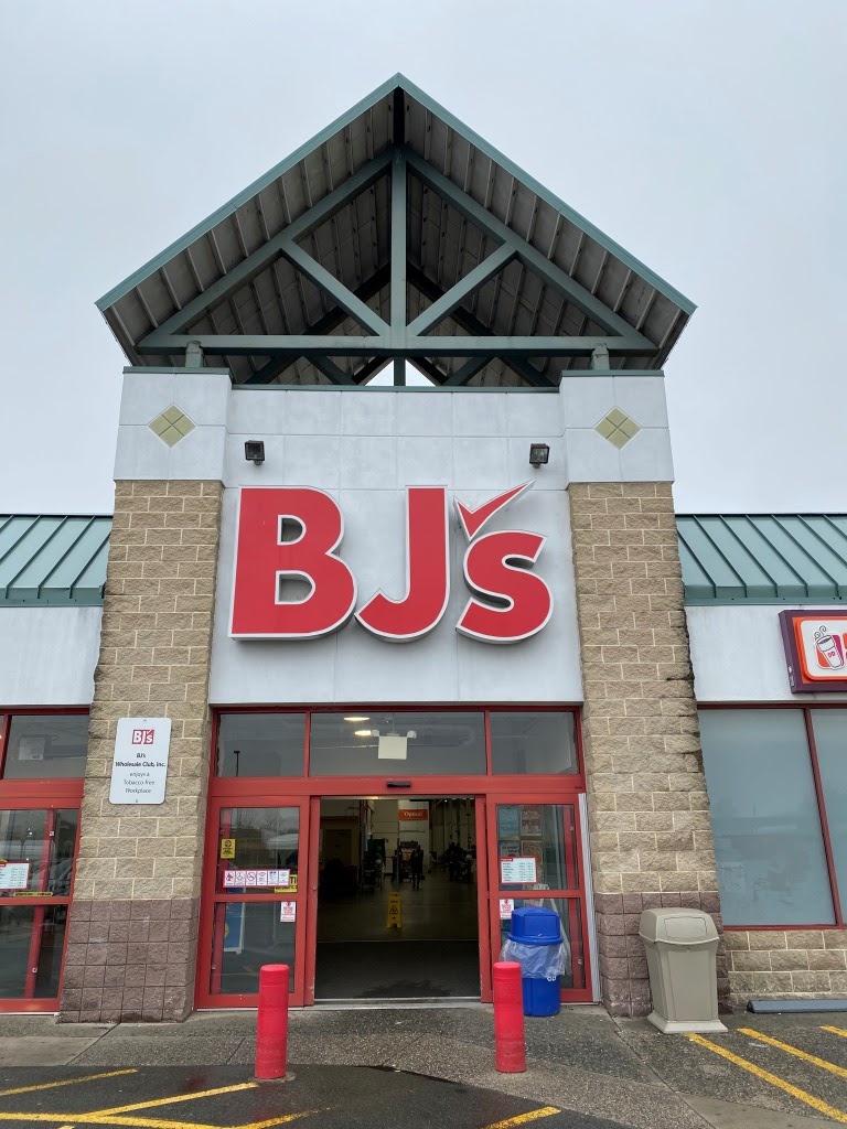 BJ's Wholesale Club - East Rutherford, NJ