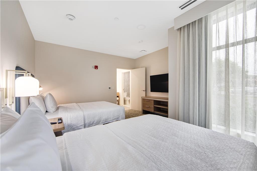 Homewood Suites by Hilton East Rutherford - Meadowlands, NJ - East Rutherford, NJ