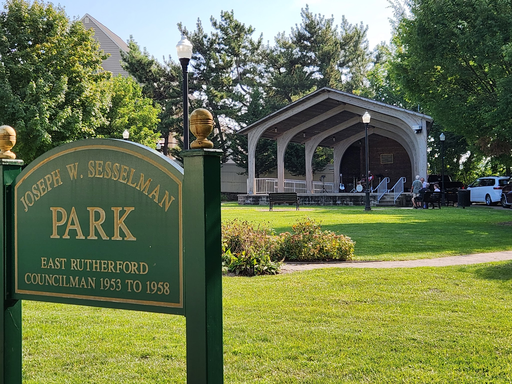 Joseph W. Sesselman Park - East Rutherford, NJ