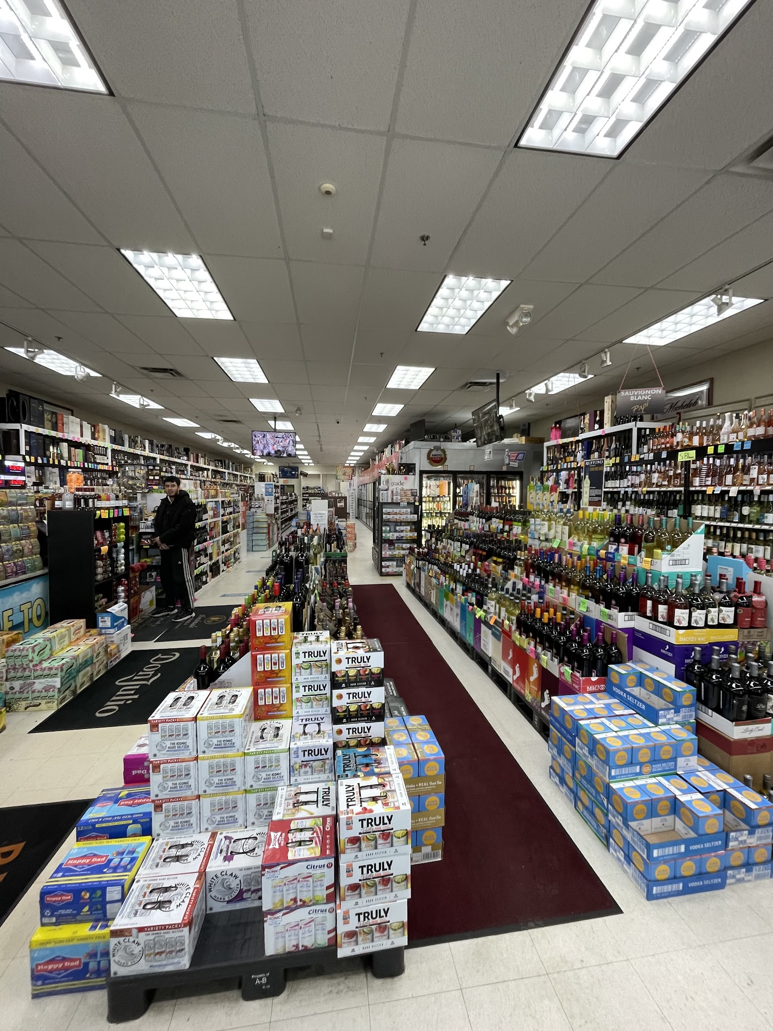 METRO WINE & LIQUORS - East Rutherford, NJ