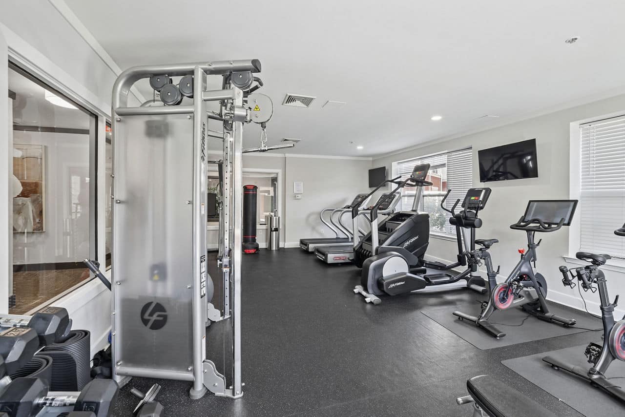 Rutherford Station Apartments - East Rutherford, NJ