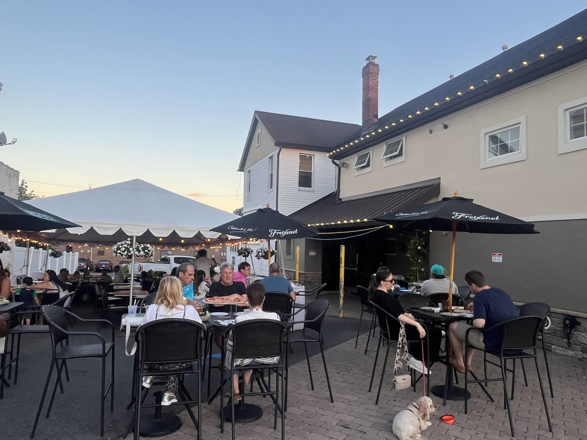 The New Park Tavern - East Rutherford, NJ