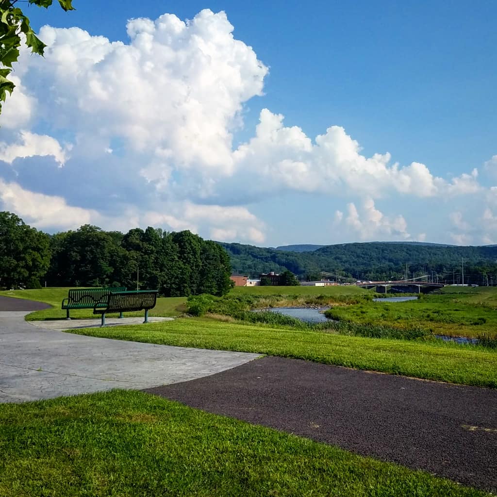 Dansbury Levee Loop Trailhead - East Stroudsburg, PA