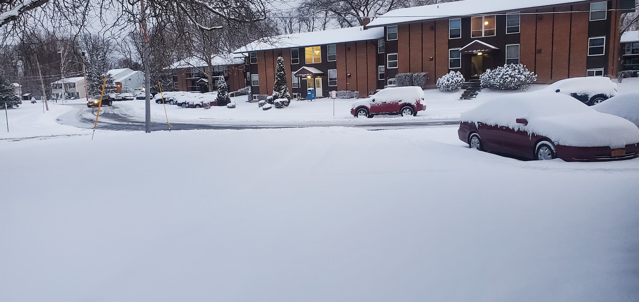 Franklin Park Apartments - East Syracuse, NY