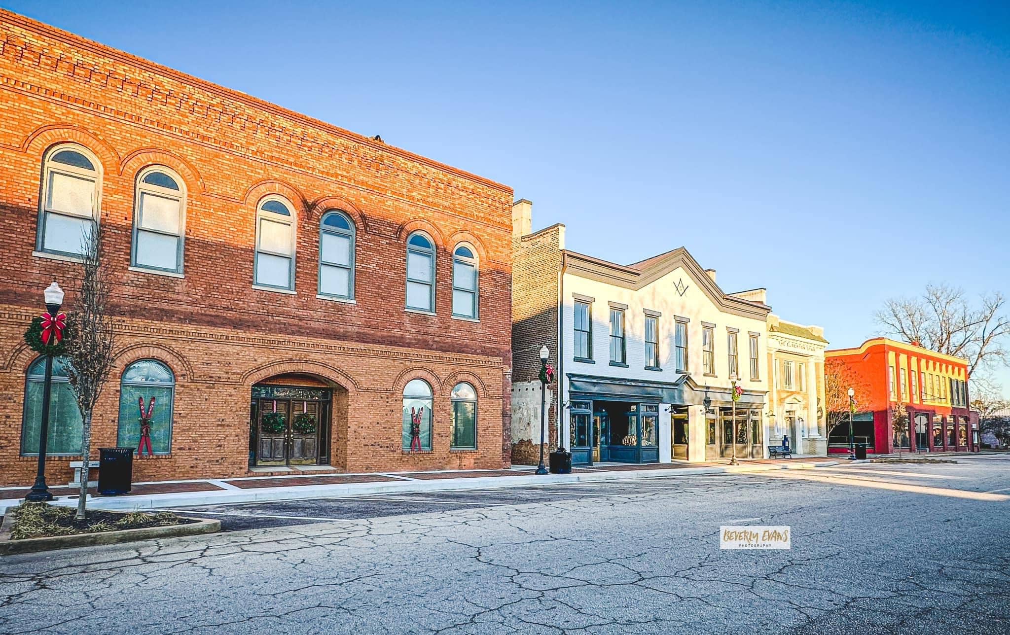 Elberton Square - Elberton, GA
