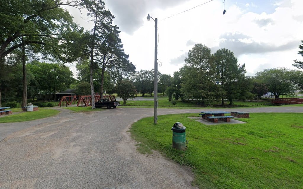 Rubye McKeown City Park - Emory, TX