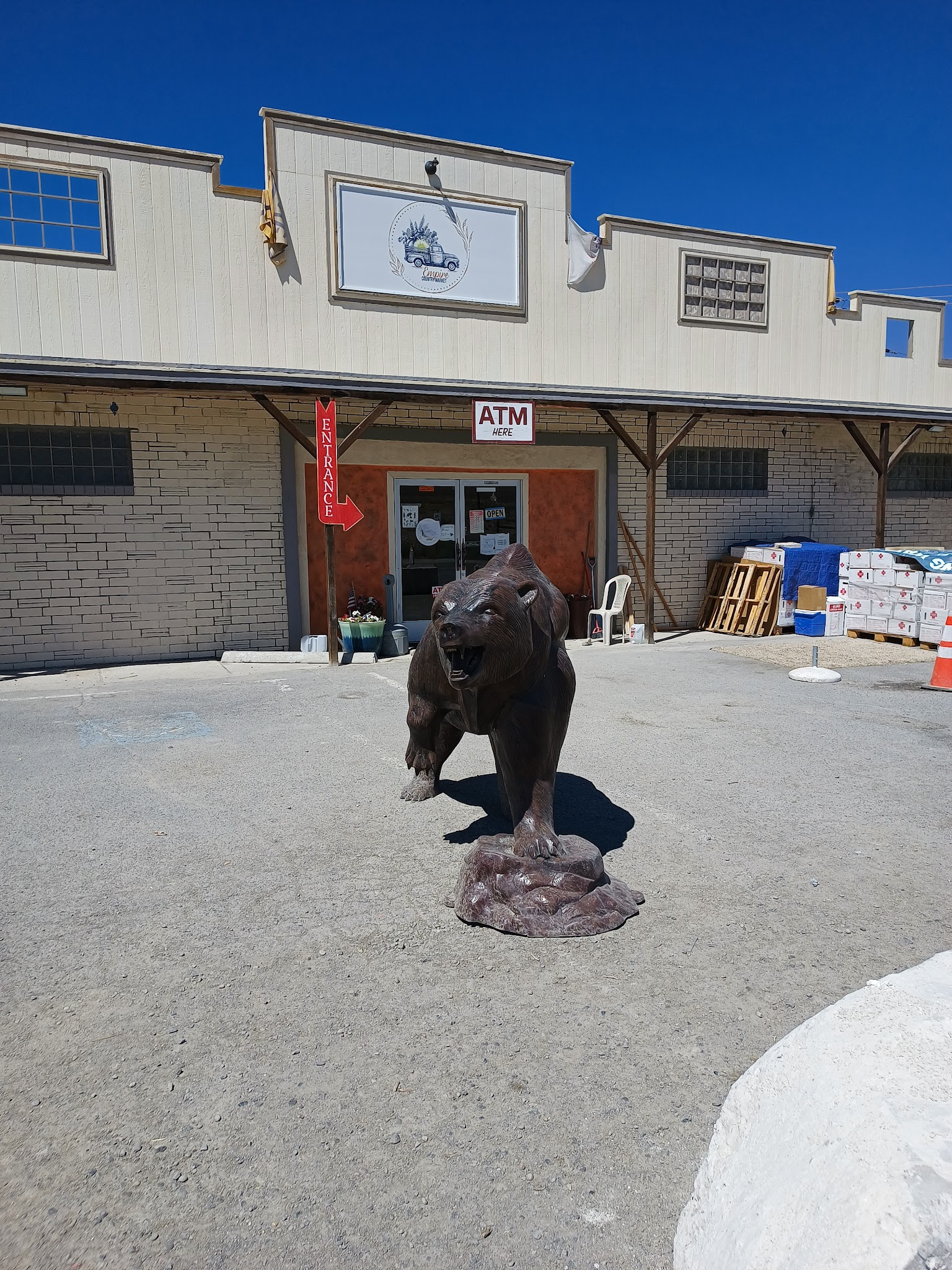 Empire Country Market - Empire, NV