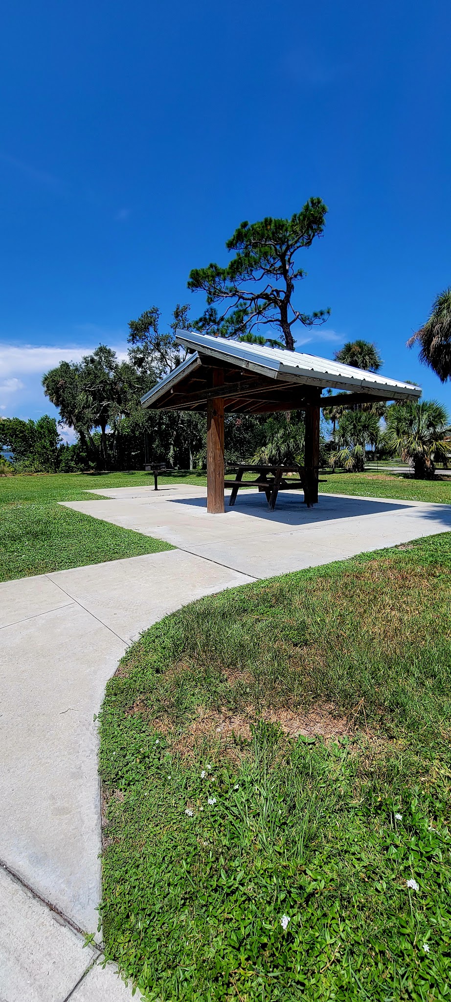 Cherokee Street Park - Englewood, FL