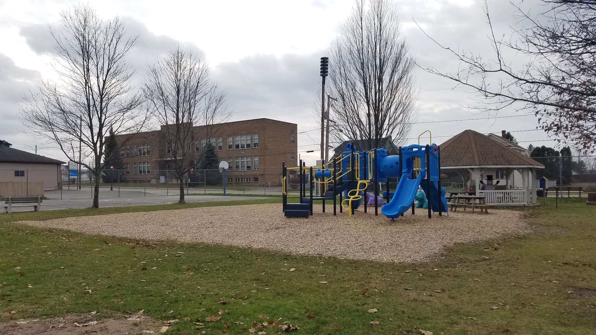 Harry Sugarman Memorial Playground - Eynon, PA
