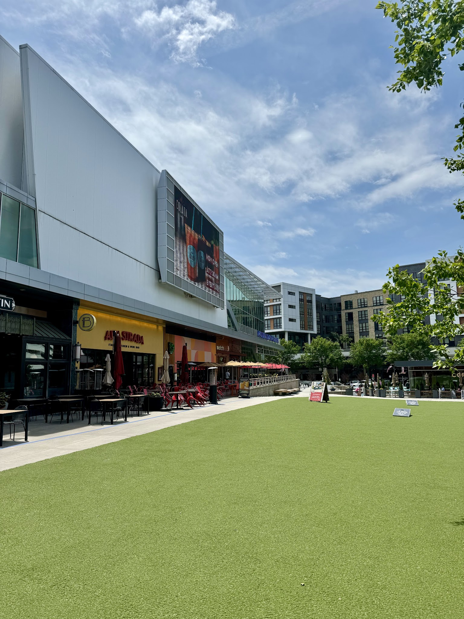 Strawberry Park - Fairfax, VA