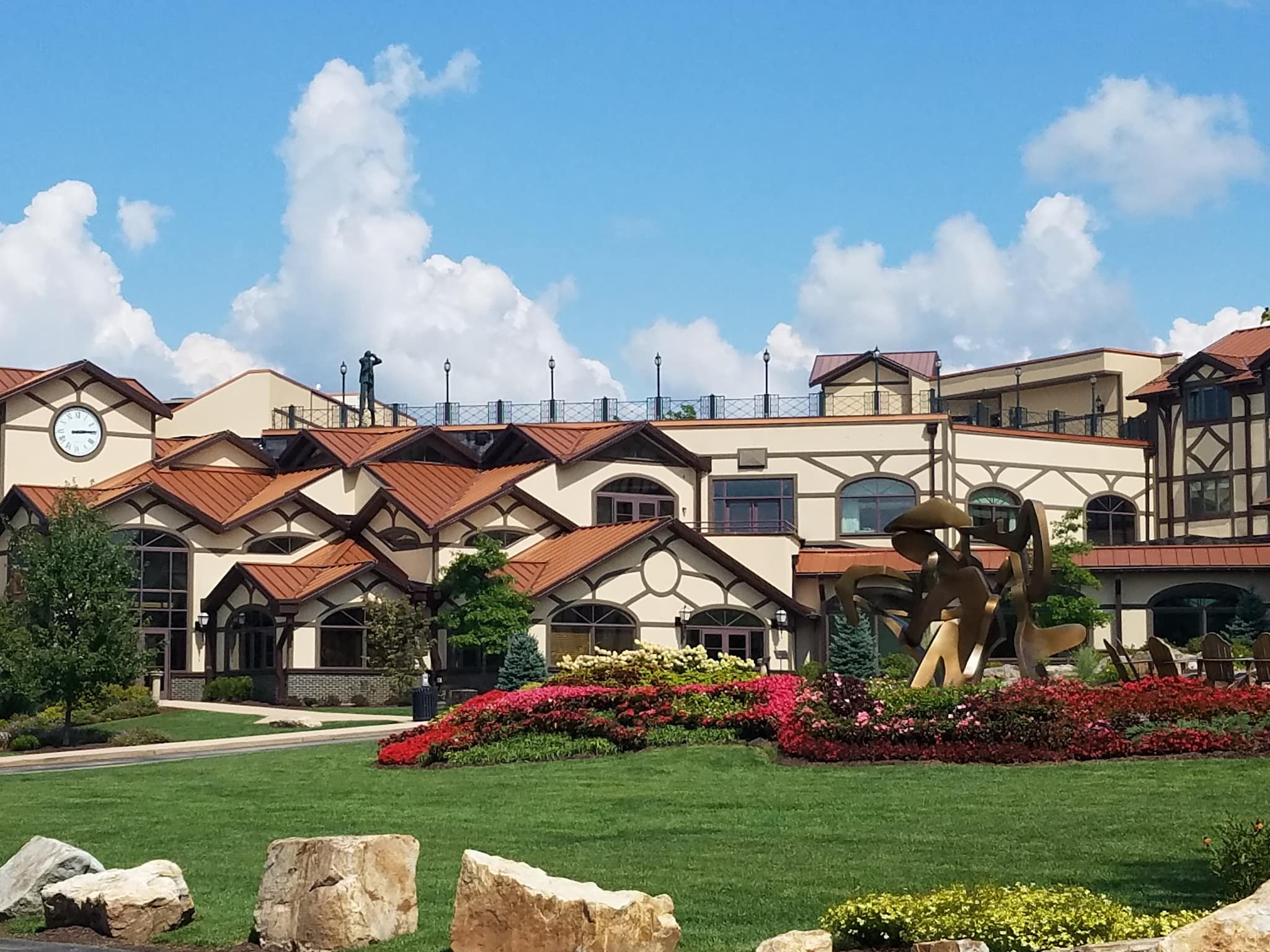 Nemacolin Wooflands Pet Resort & Spa - Farmington, PA