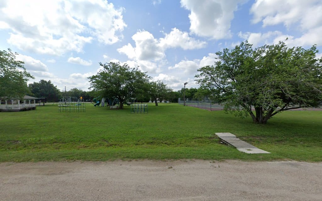 Frost City Park - Frost, TX