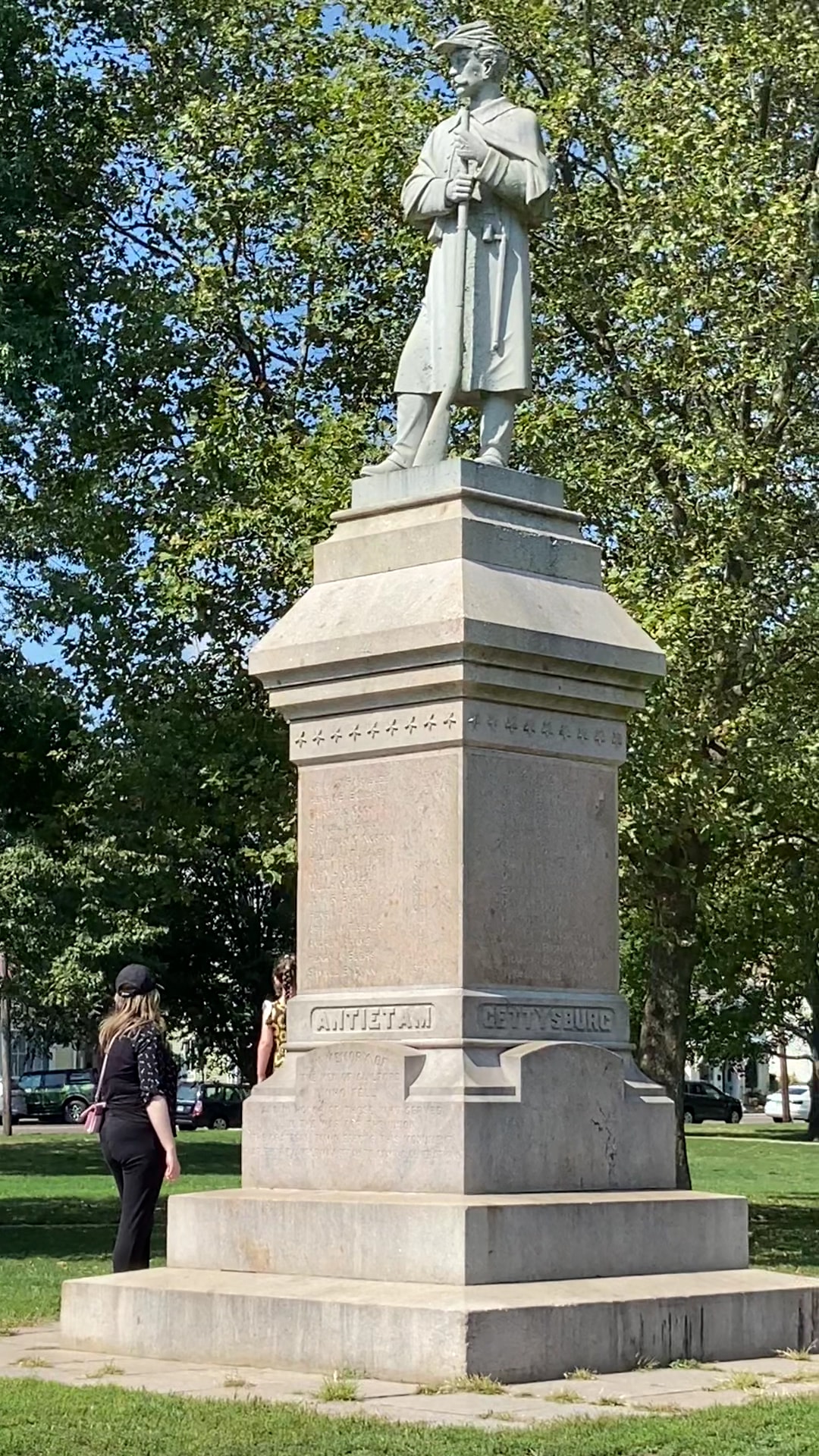 Guilford Town Green - Guilford, CT