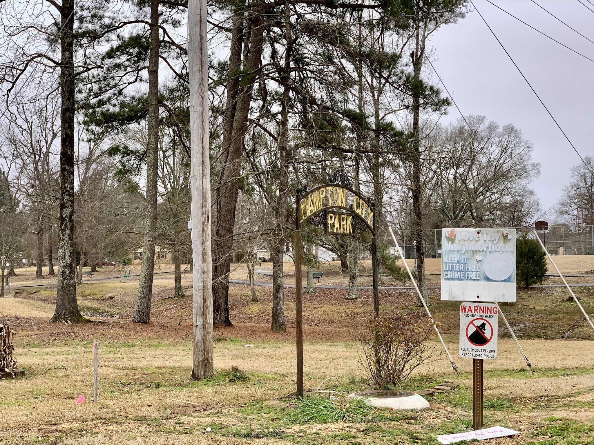 Hampton city park - Hampton, AR