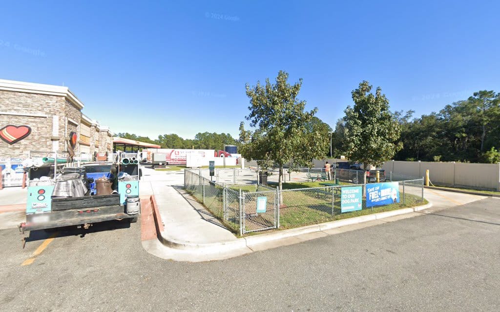 Dog Park at Love’s Travel Stops - Hawthorne, FL