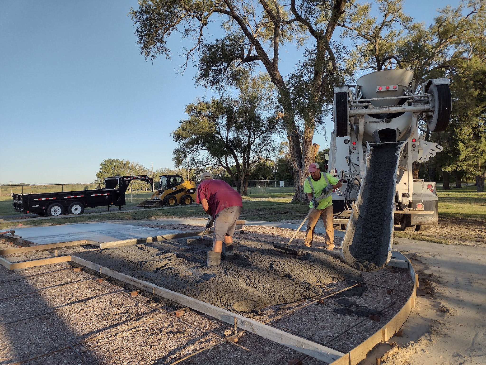 Holbrook Nebraska Veterans Monument and Memorial - Holbrook, NE