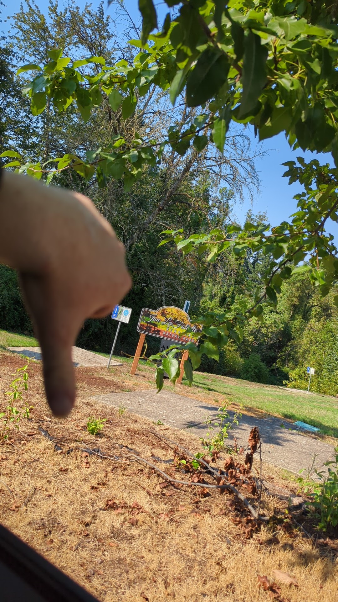 Jan LaFollette DGC, Dog Park and Disc Golf - Hubbard, OR