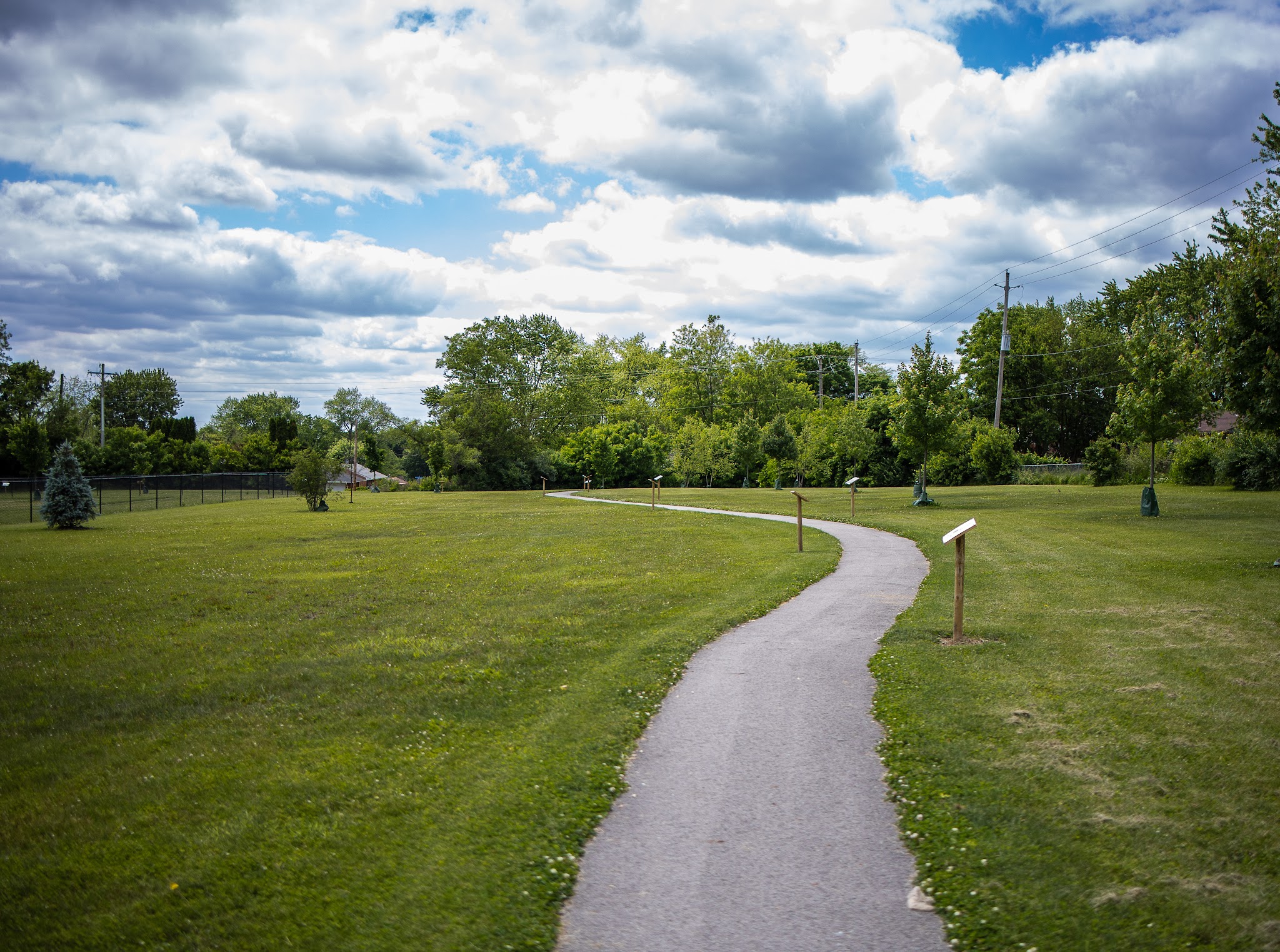 Kitty Hawk/Menlo Dog Park - Huber Heights, OH