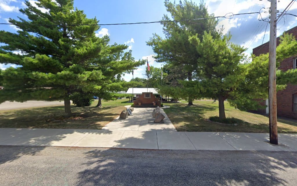 Hudson Village Memorial Park Picnic Shelter - Hudson, IL
