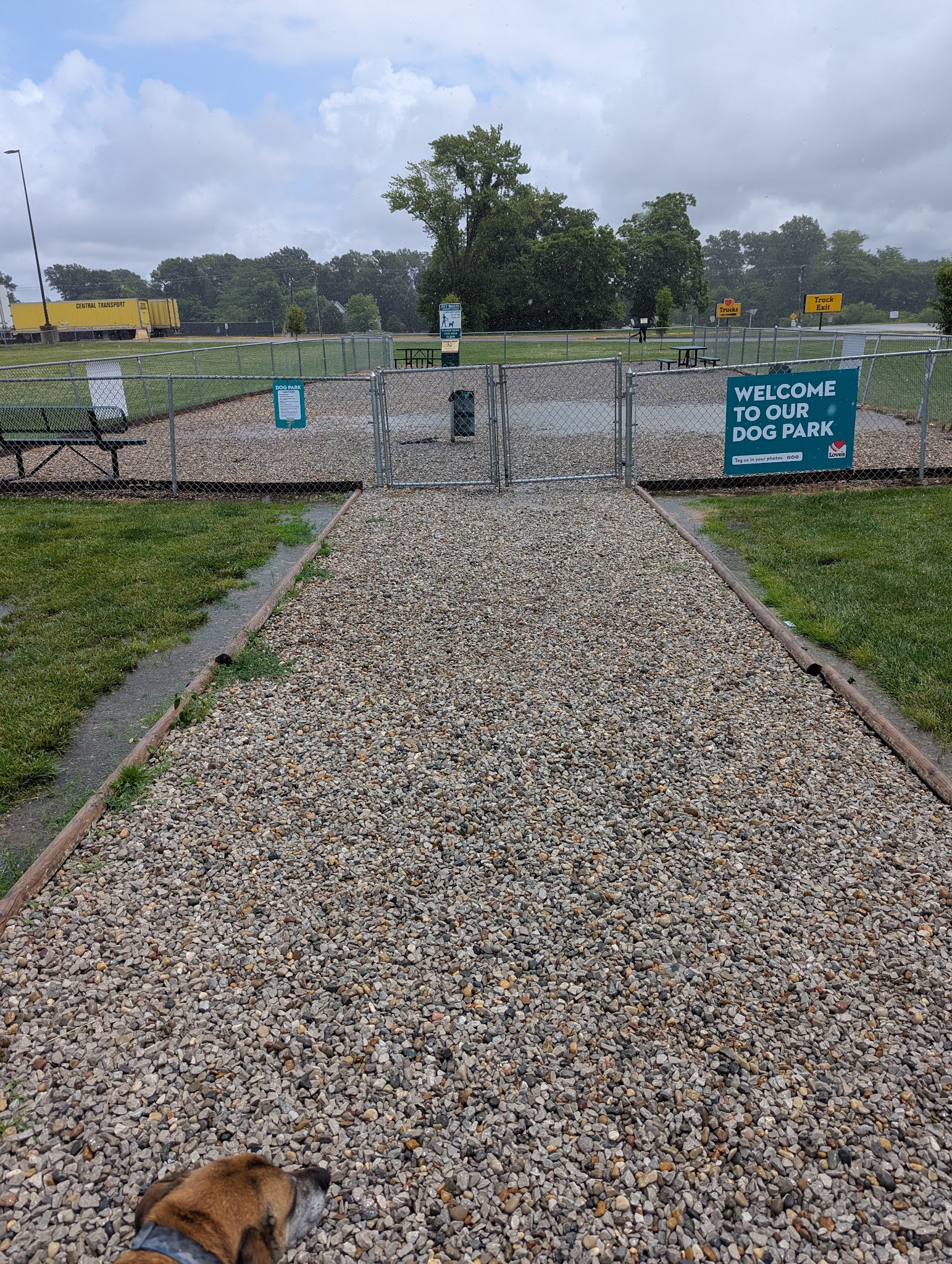 Dog Park at Love's Travel Stops - Ina, IL