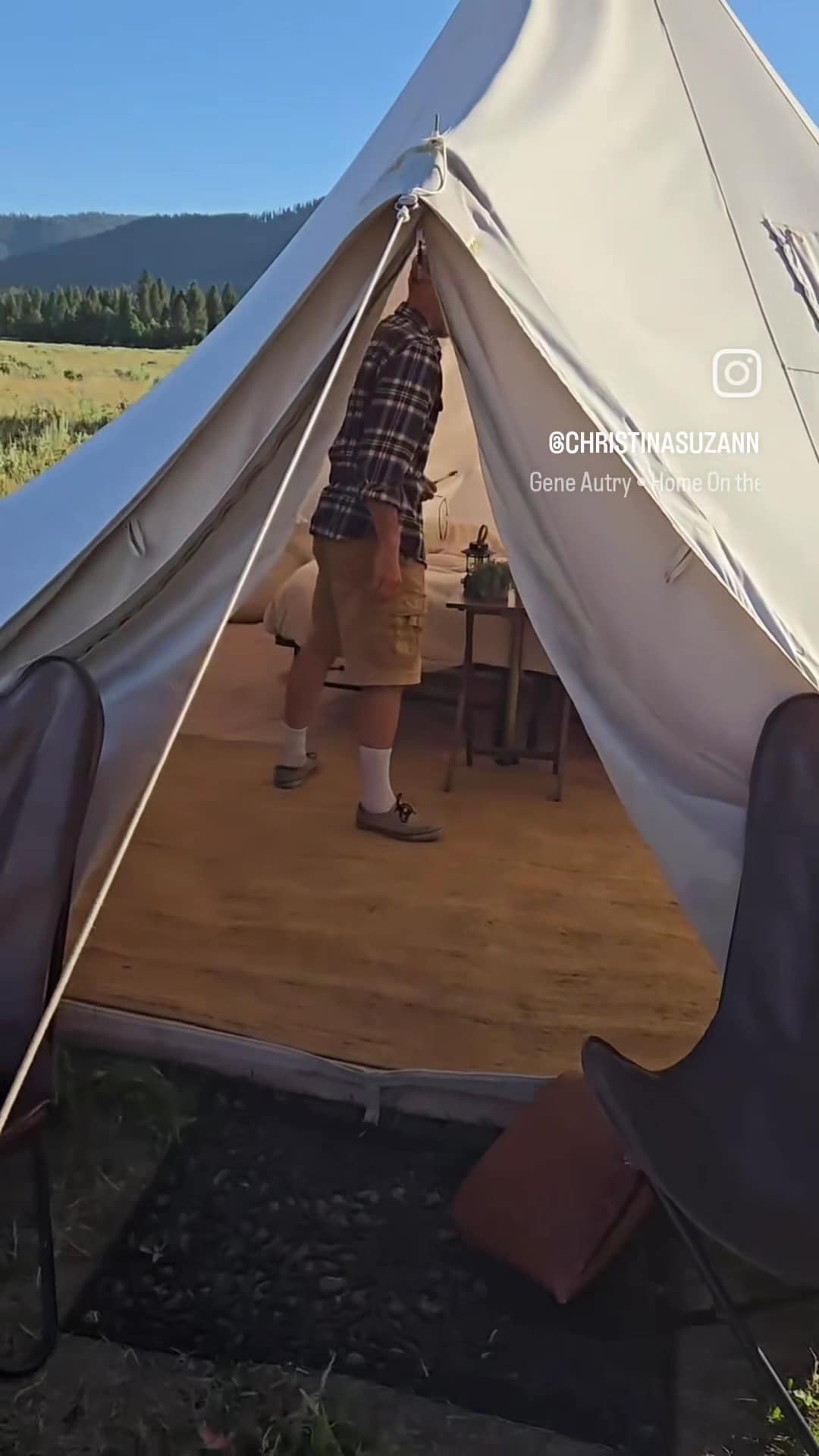 Wander Camp Yellowstone - Island Park, ID