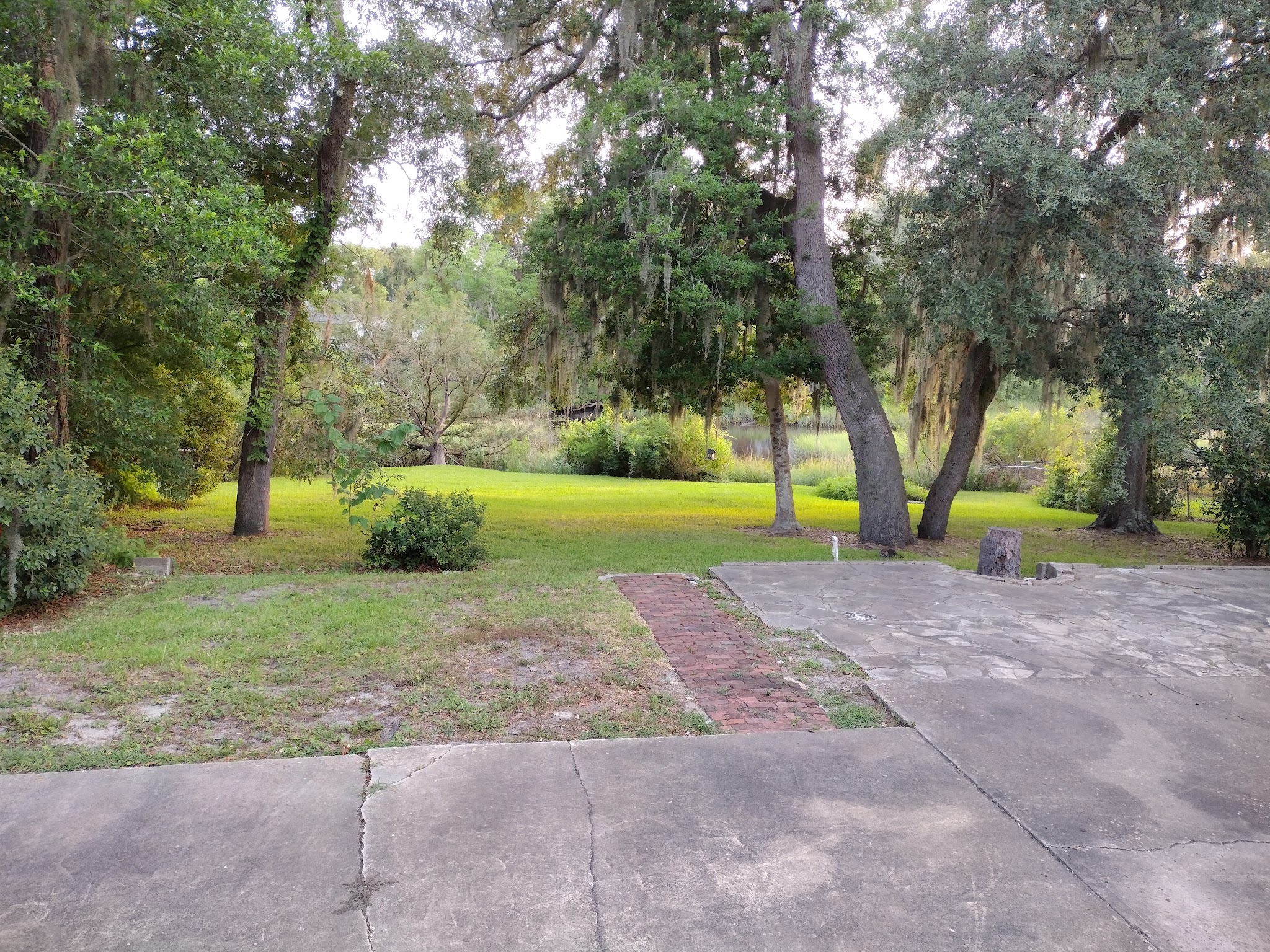 Creekside Canines - Jacksonville, FL