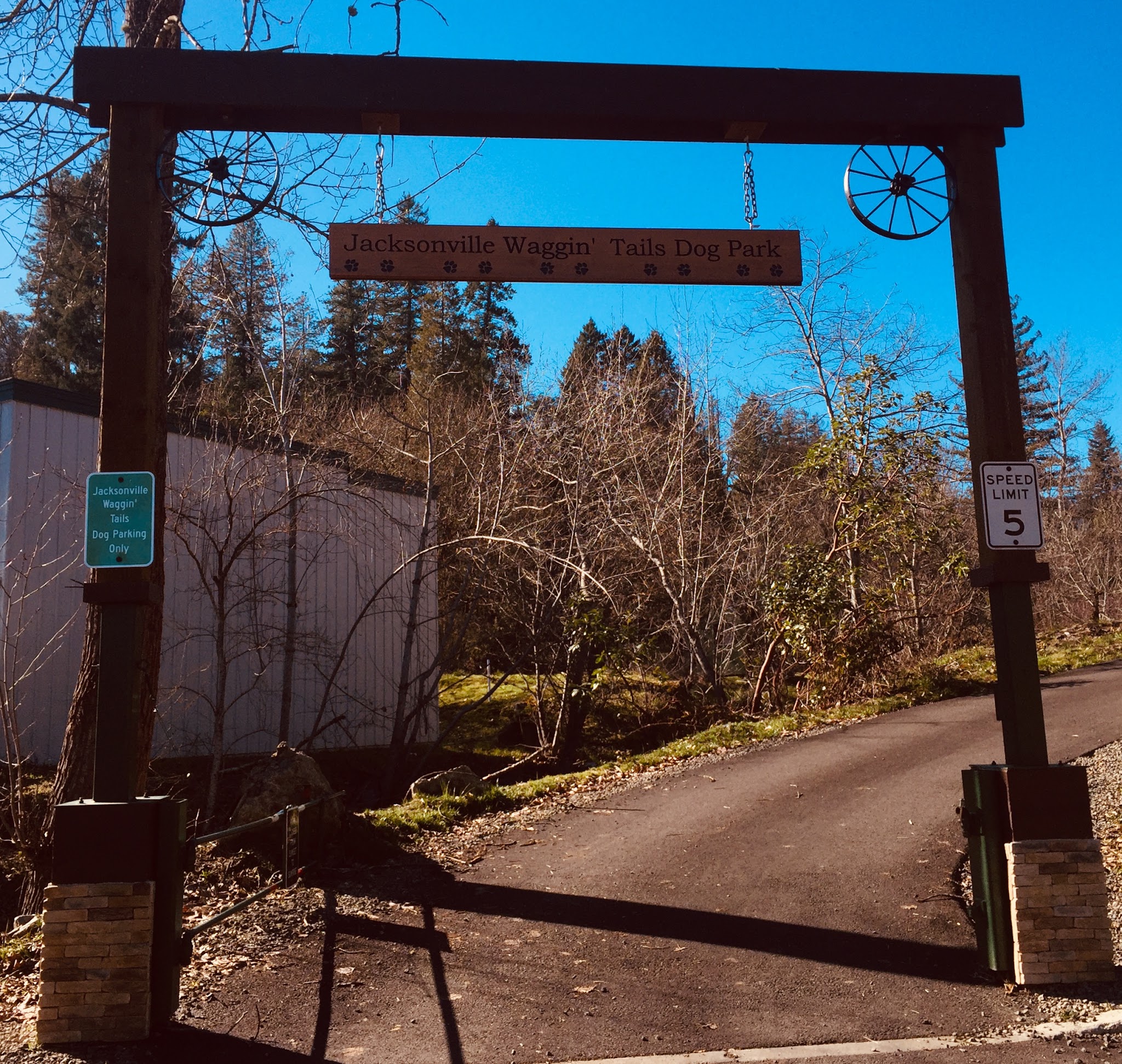 Jacksonville Dog Park - Jacksonville, OR