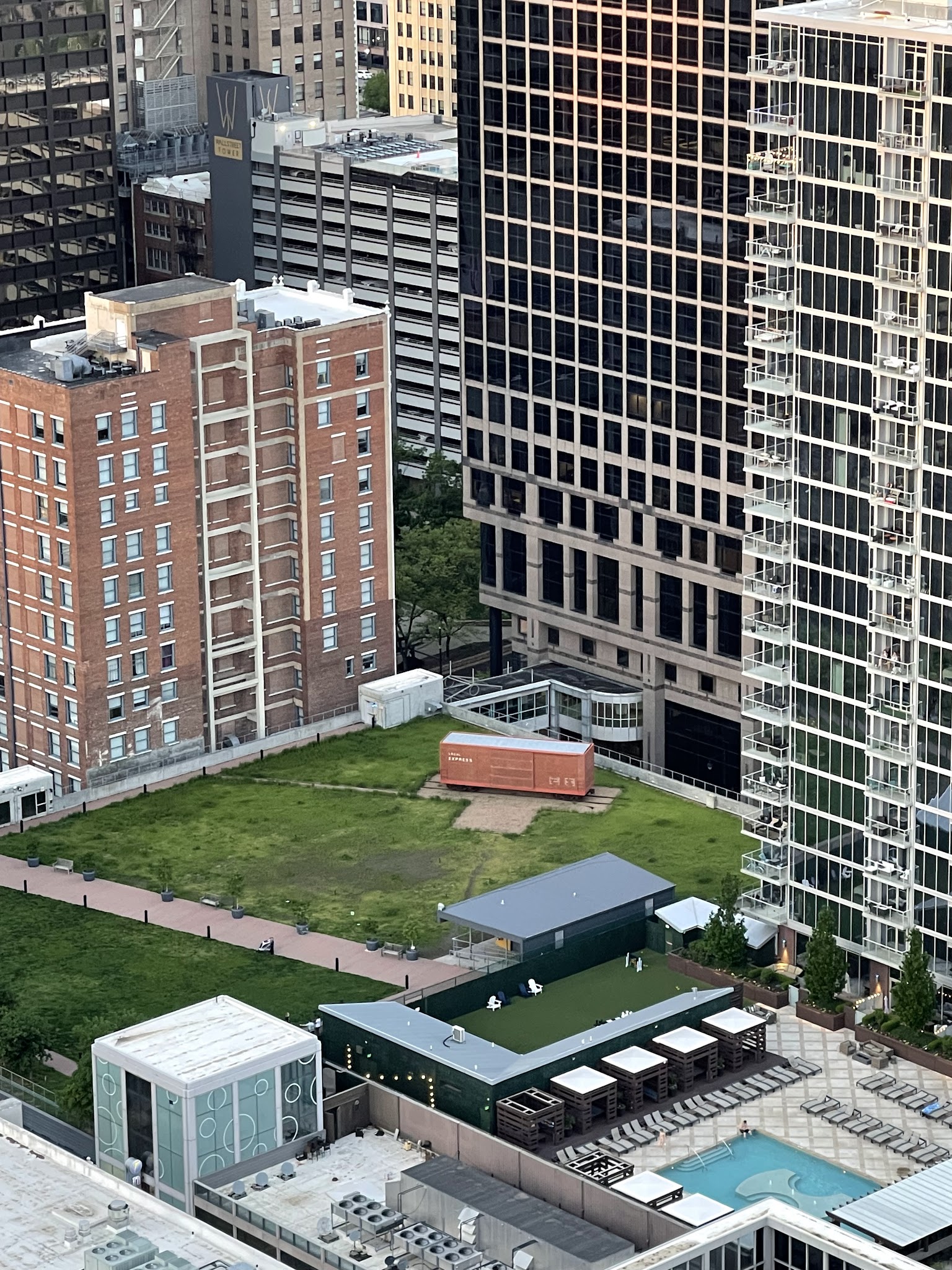 Residential Roof Top Dog Park - Kansas City, MO