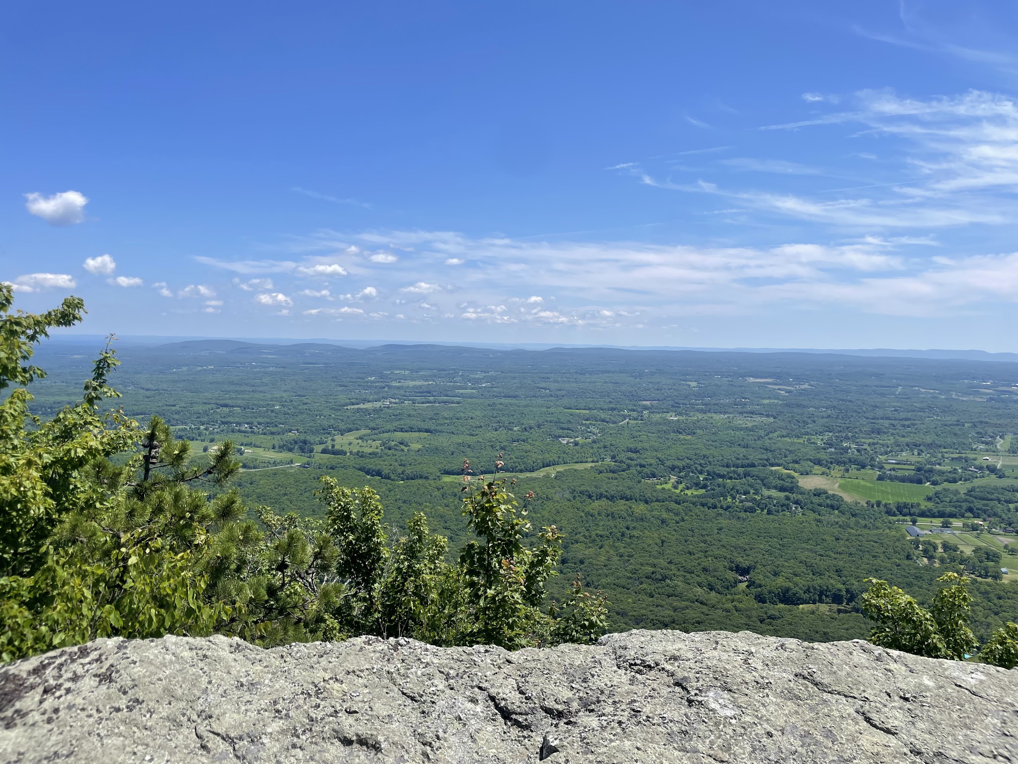 Lake Minnewaska Carriage Road trailhead - Kerhonkson, NY