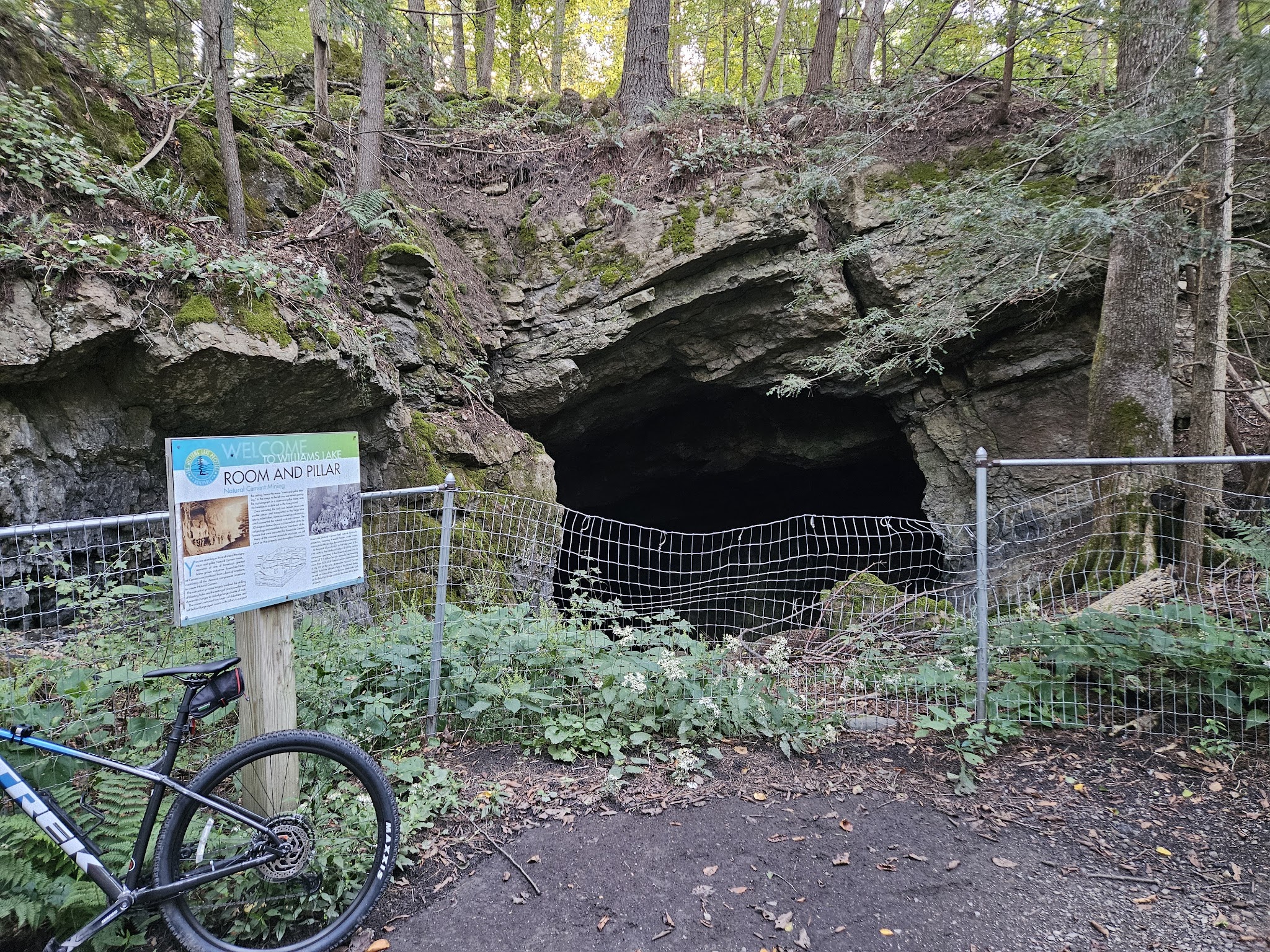 Wallkill Valley Rail Trail Parking, North, Kingston, NY - Kingston, NY