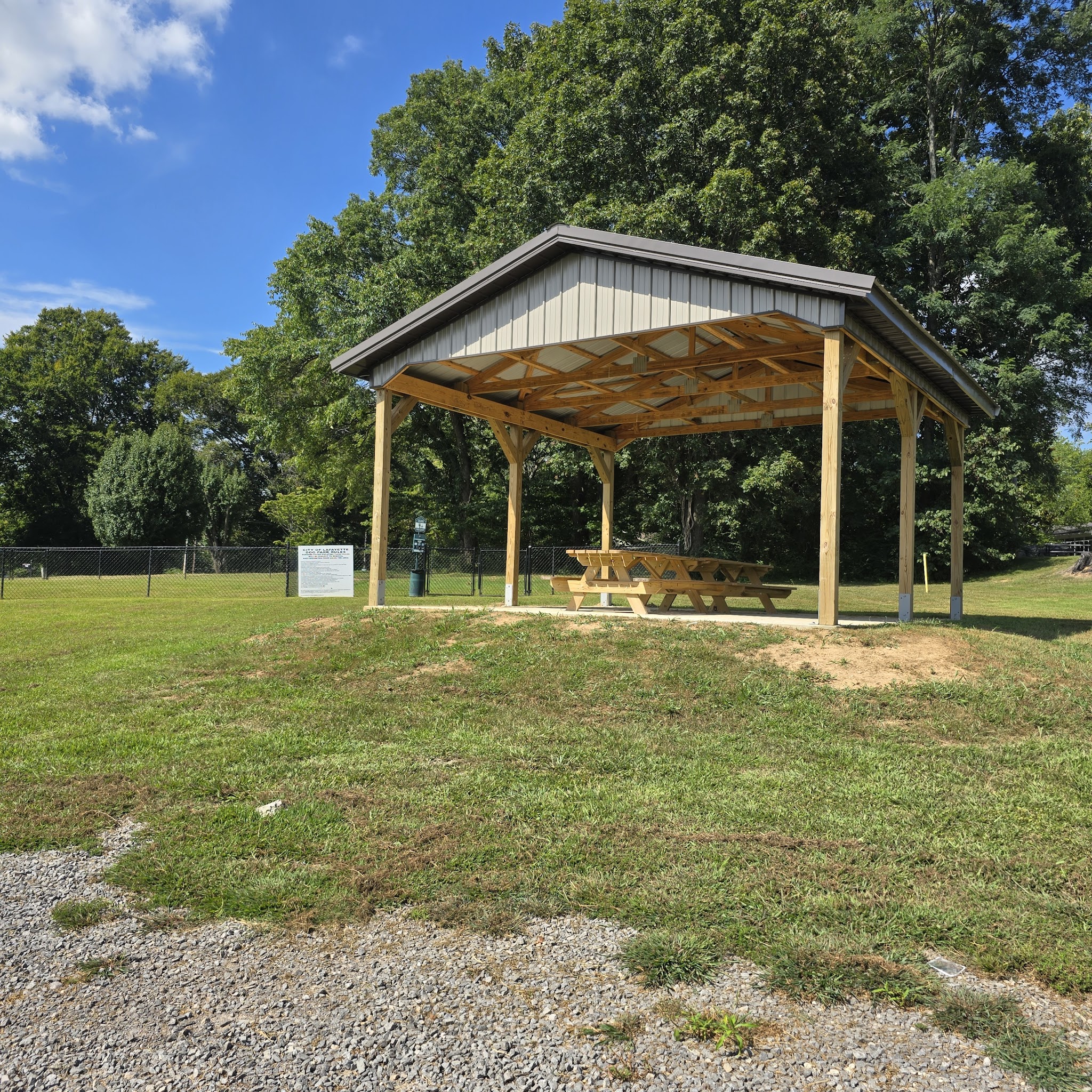 Lafayette Dog Park - Lafayette, TN