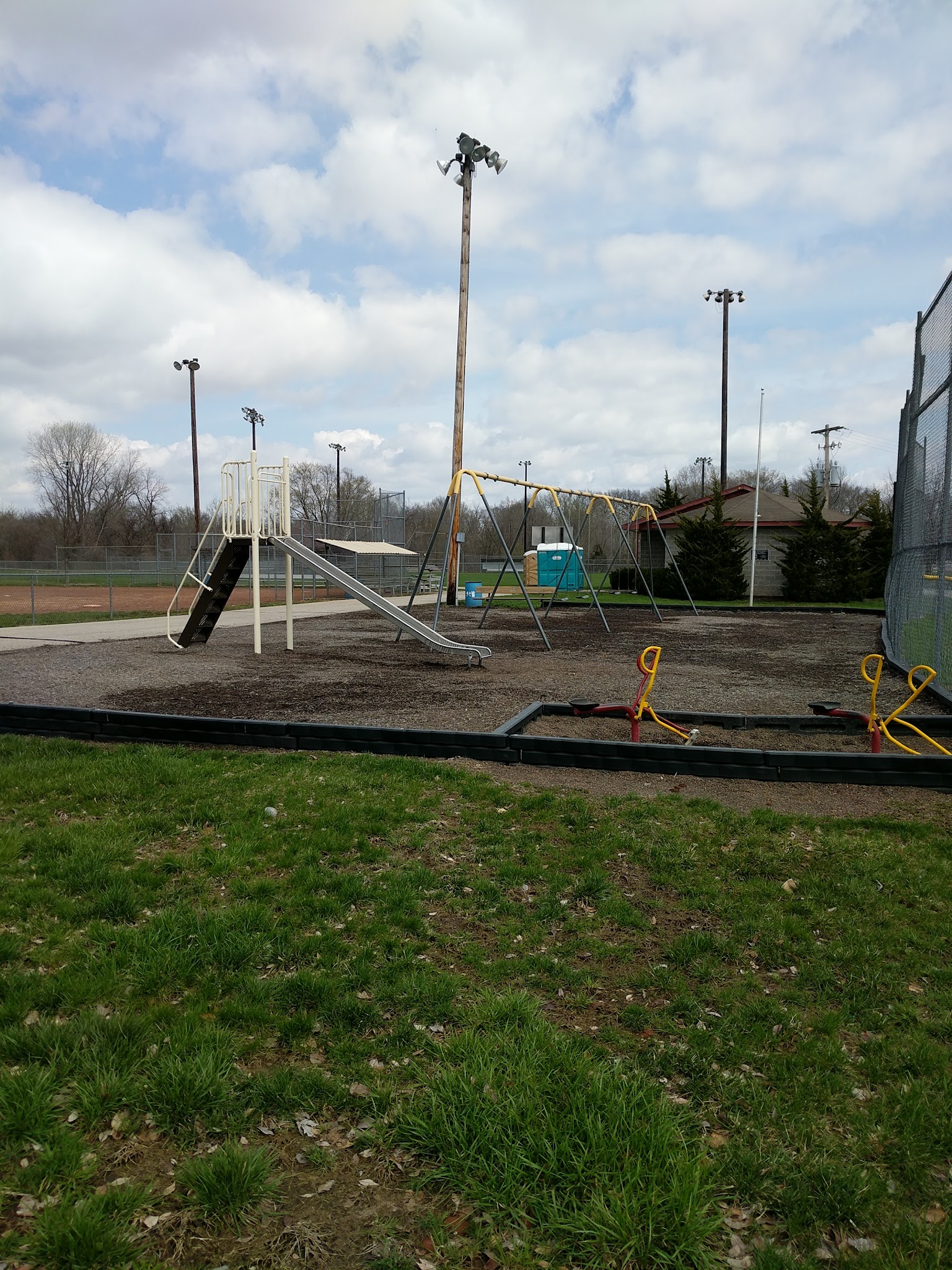 Lansing City Park - Lansing, KS