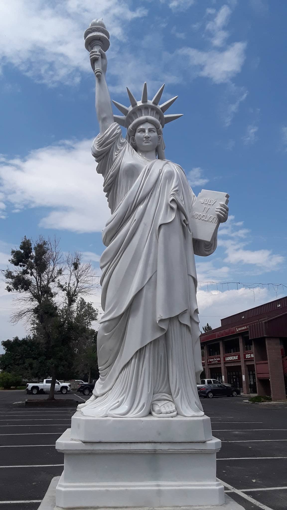 Poudre Laundromat - Laporte, CO