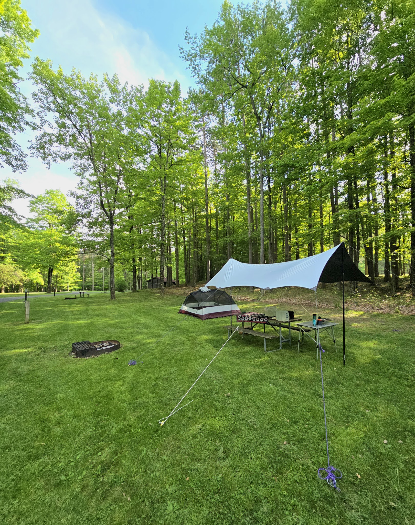 Hill Top Camping Area - Laurens, NY